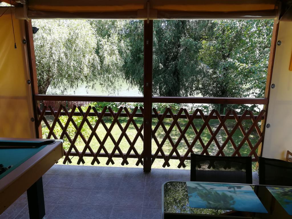 Tiszavirag Vendeghaz Villa Szeged Exteriör bild