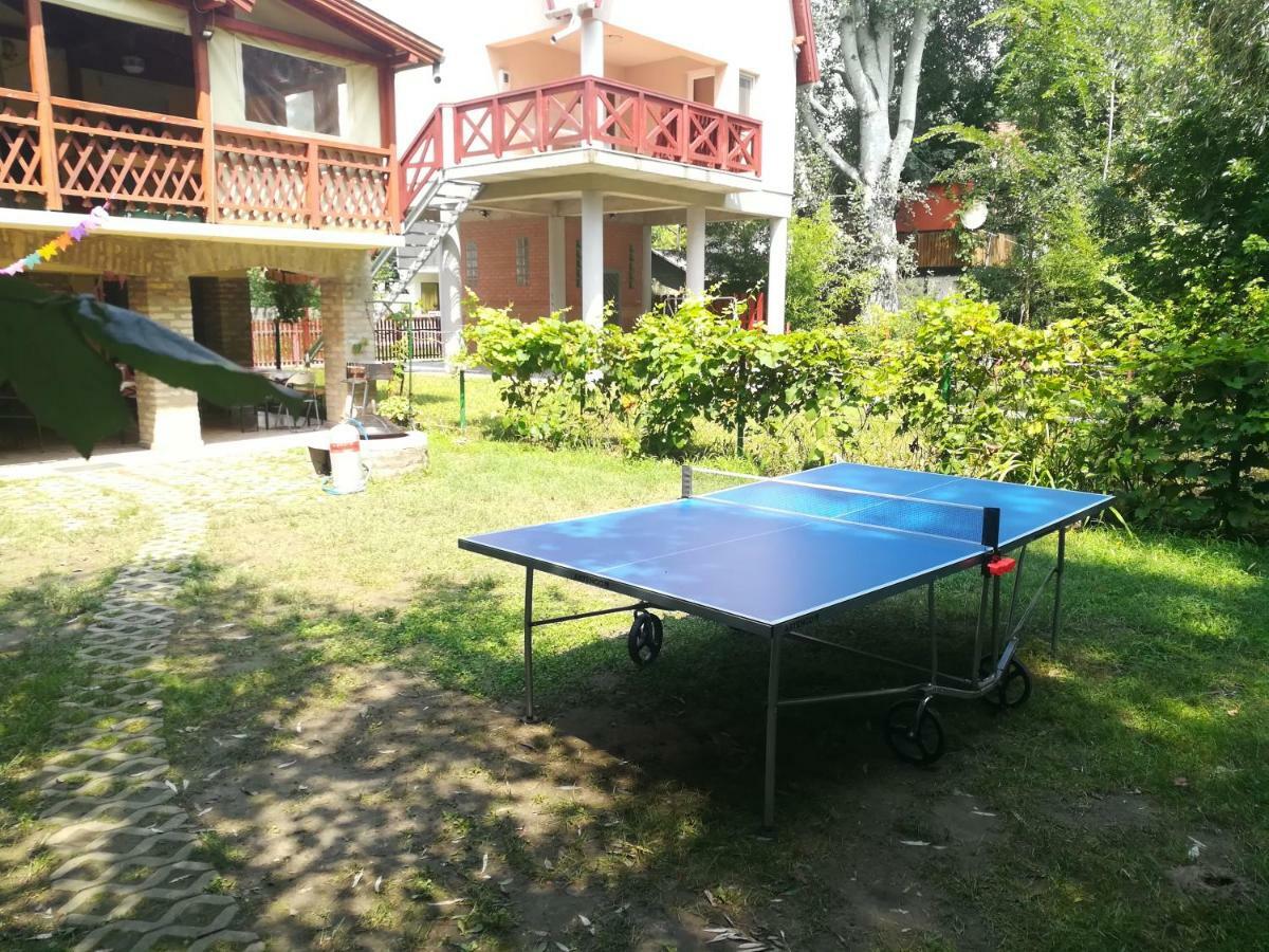 Tiszavirag Vendeghaz Villa Szeged Exteriör bild